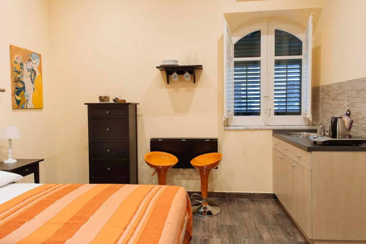 Apartment Ferienwohnung Il Tempo Ritrovato - Locazione Ad Uso Turistico Palermo